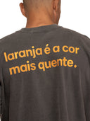 Camiseta Boxy PrvcyBold Cor Mais Quente Cinza